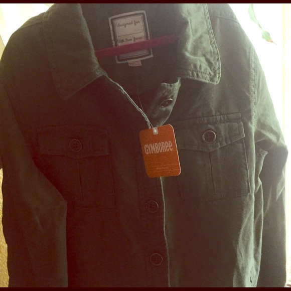 Children’s clothing - Picture 1 of 2